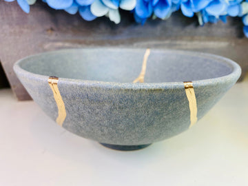 Kintsugi Bowl, Concrete Grey Bowl, Kintsugi Gifts, Minimalist Gift, Kintsugi Pottery, Rustic, Summer Gifts, Kintsugi Stoneware Concrete Bowl